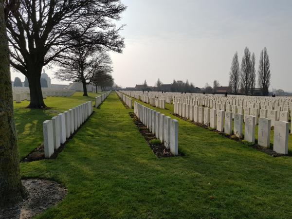 The rows of graves at Tyne Cot cemetery